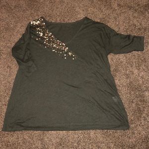 Fun top with gold sequin